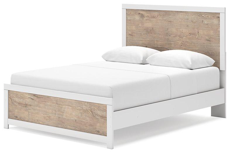 Charbitt Bedroom Set